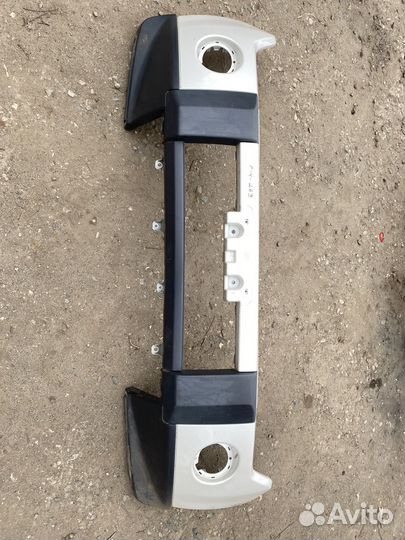 Передний бампер на mitsubishi pajero 4