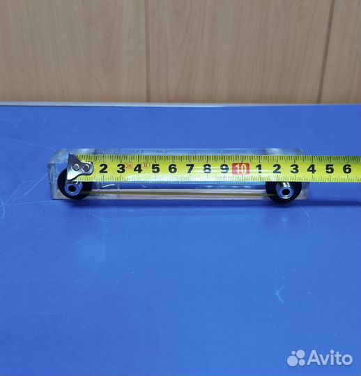 Указатель уровня гидравлики на баке YW2-127