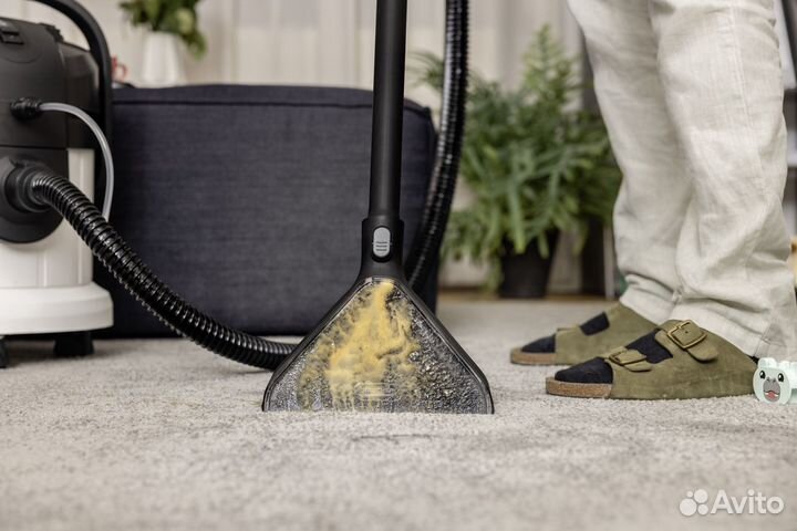 Моющий пылесос для химчистки karcher SE4 Plus