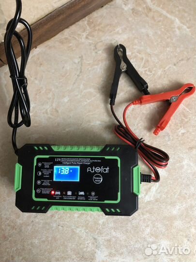 Зарядное устройство для аккумулятора автомобиля