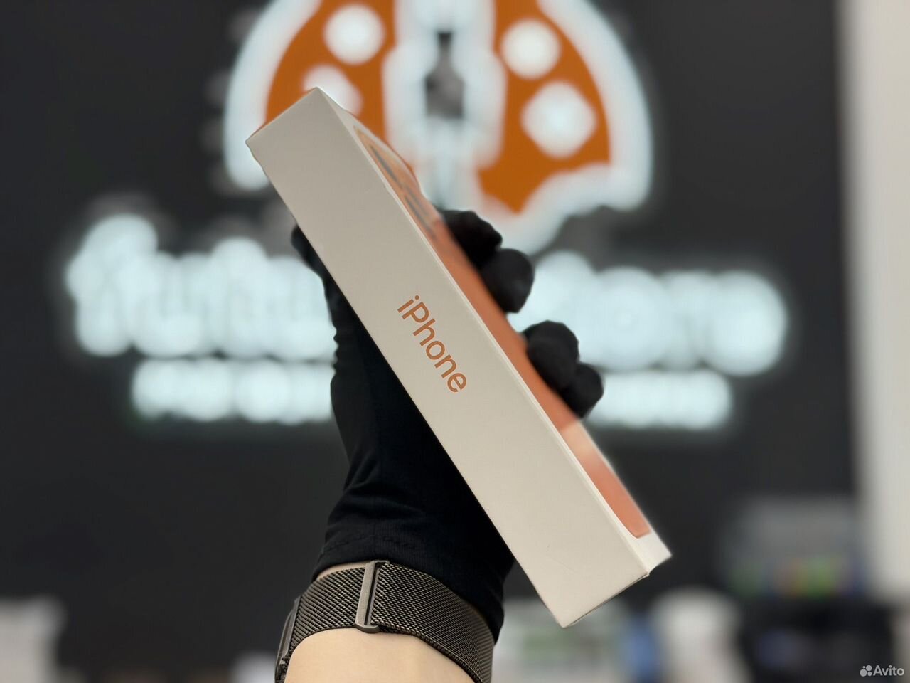 iPhone 17 Pro, 256 ГБ, SIM + eSIM