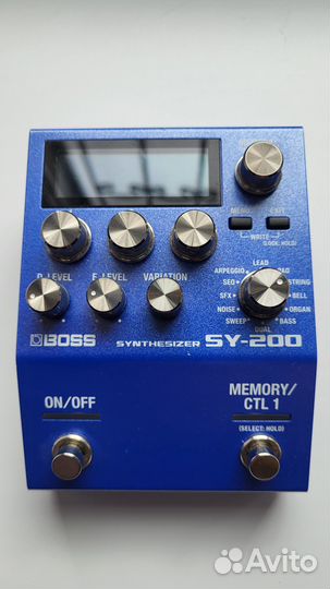Boss SY-200, гитарный синтезатор, педаль