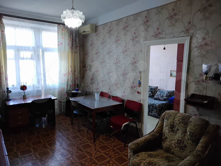 2-к. квартира, 42,2 м², 2/3 эт.