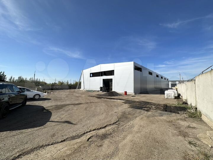 Склад, 1800 м²