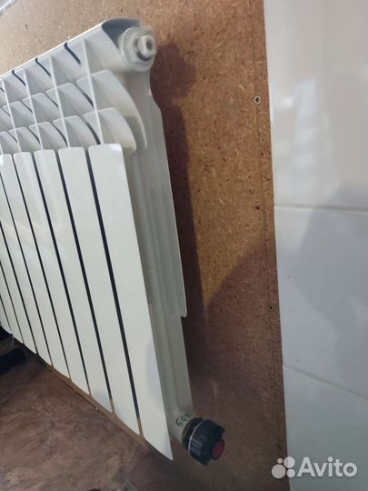 Радиатор отопления алюминиевый