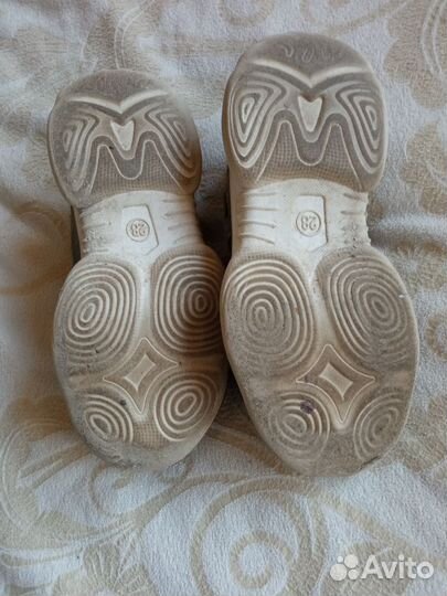 Кроссовки детские