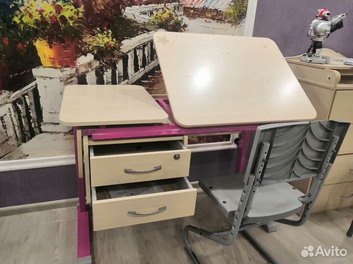 Растущая парта и стул бу