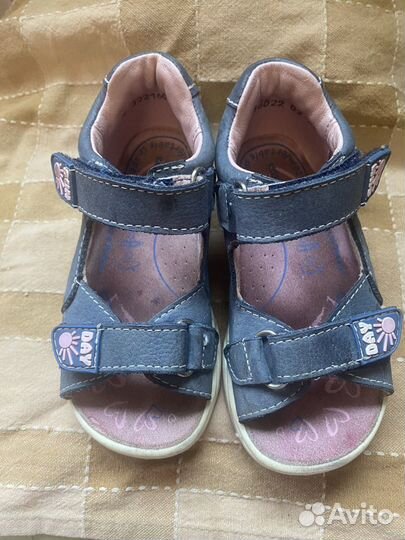 Босоножки kotofey 25р