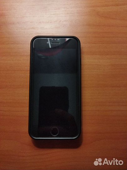 iPhone 6S, 64 ГБ