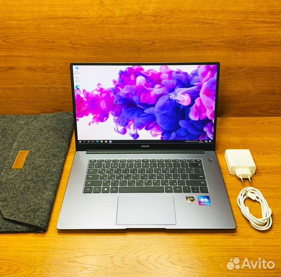 Honor MagicBook 15 Ryzen 5 5500u 16GB 512GB