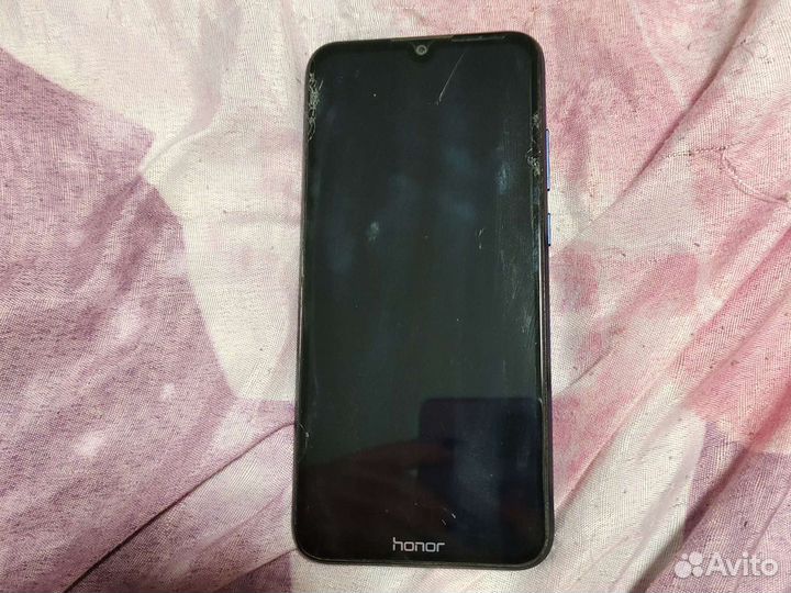 Мобильные телефоны бу honor 8а