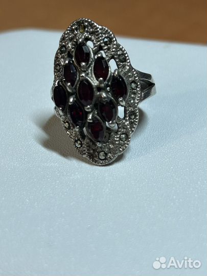 Серебряное кольцо