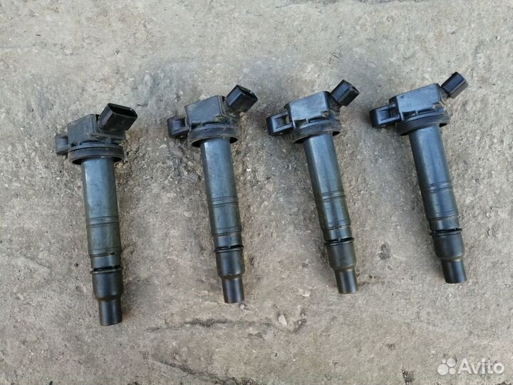 Катушка зажигания Toyota Avensis T250, 2.4,2az-fse