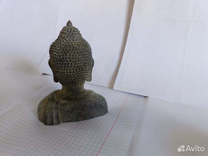 Бюст Будды. Медн.сплав. Тибет 17-18вв