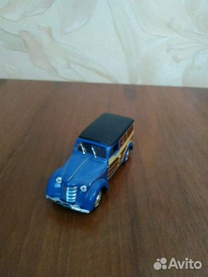 Автомодель Москвич 400-422 