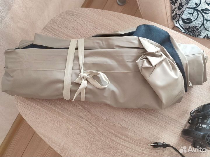 Надувной матрас с насосом