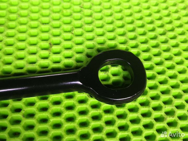 Крюк буксировочный Хюндай Соната 6