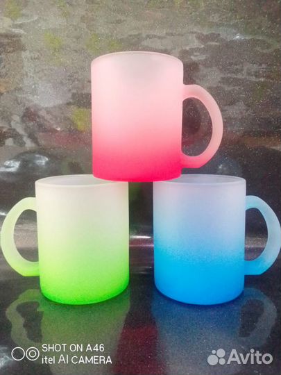 Яркие цветные кружки под печать