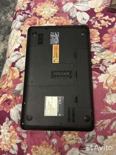 Ноутбук toshiba