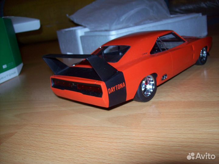 1/18 dodge charger daytona greenlite