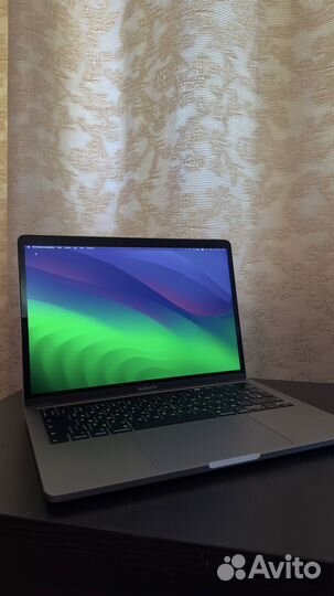 Apple MacBook Pro 13 2020