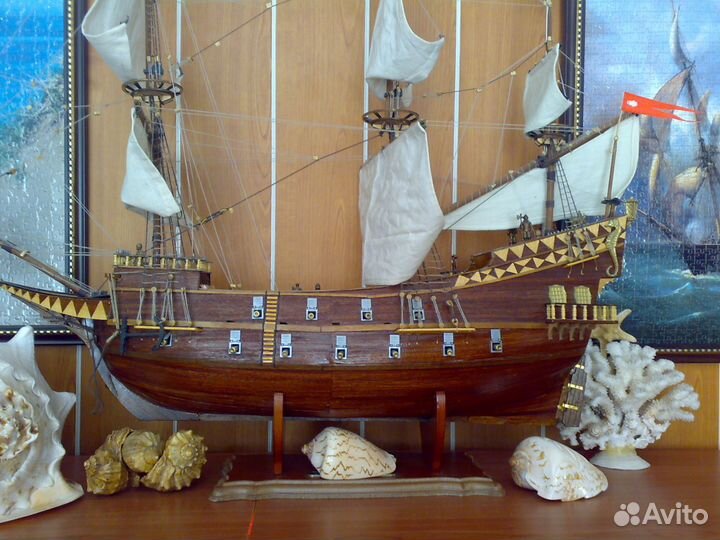 Парусник корабль DE Gostinja