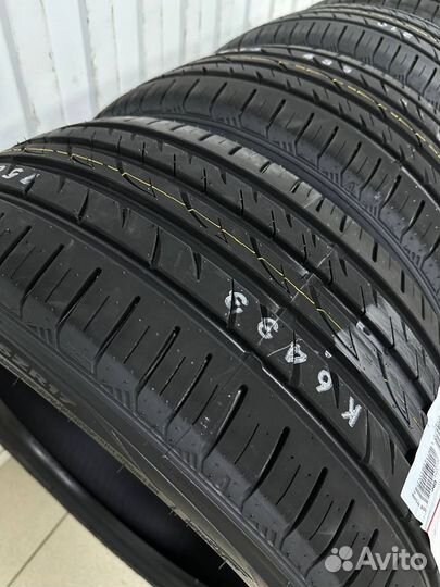 Roadstone Eurovis Sport 04 245/40 R17