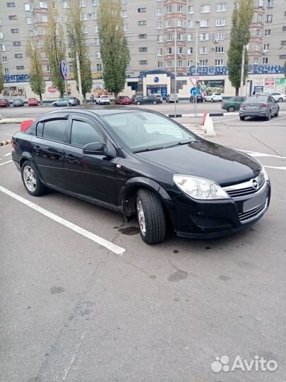 Opel Astra 1.6 МТ, 2010, 75 000 км