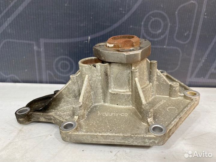 Помпа Audi A6 C6 BDW 2004