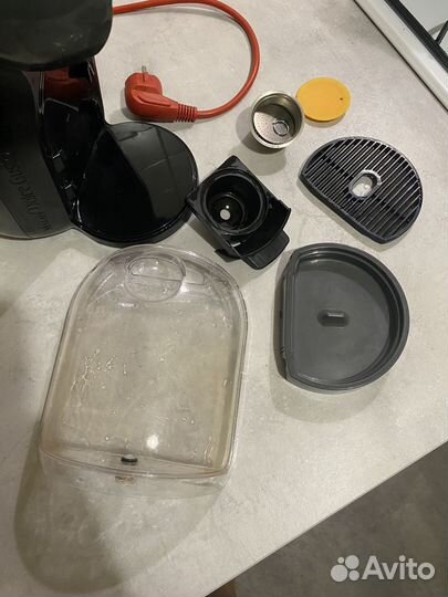 Капсульная кофемашина dolce gusto + капсула