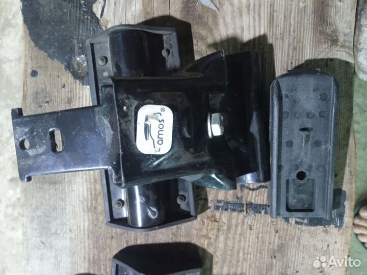 Крепление для багажника на крышу