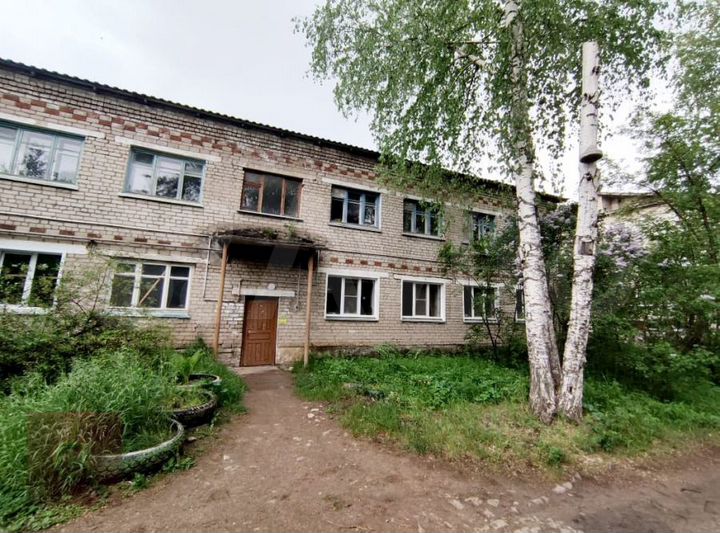 Комната 8,4 м² в 3-к., 2/2 эт.