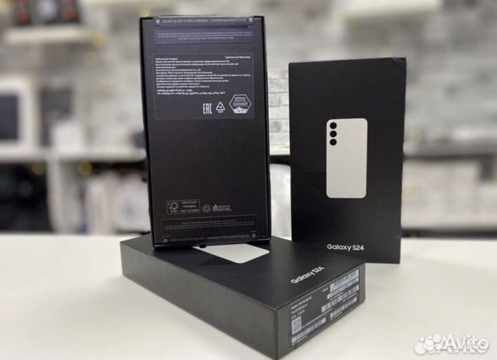 Samsung Galaxy S24, 8/256 ГБ