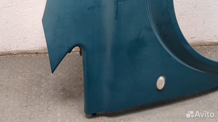 Крыло правое переднее Mercedes Vito W639