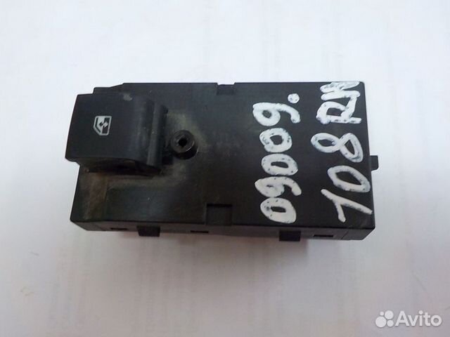 Блок управления стеклоподъемником передний правый