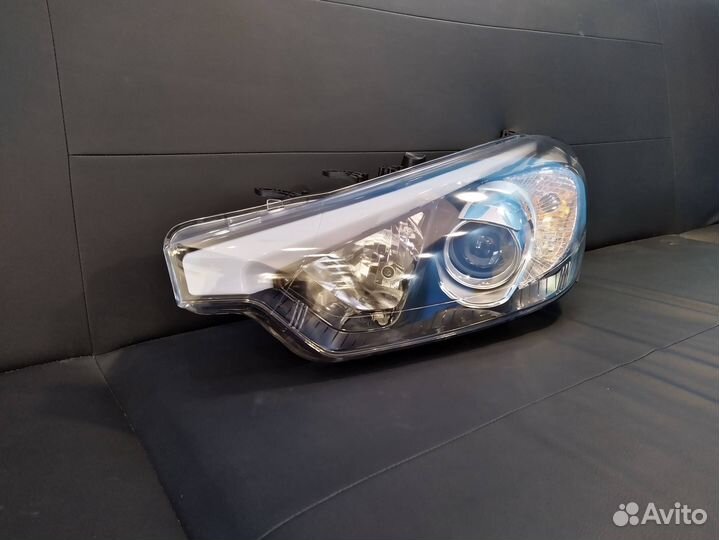 Фара левая KIA Cerato
