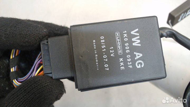 Насос топливный электрический Volkswagen Golf 6, 2