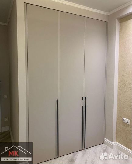 Встроенный шкаф