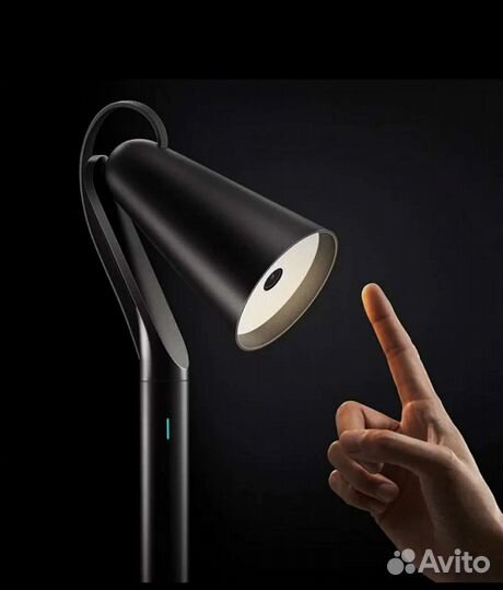 Умная настольная лампа от Xiaomi mijia Pipi