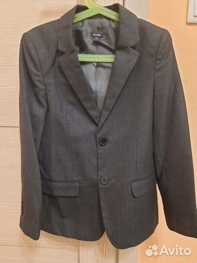 Школьный пиджак на мальчика,рост 128