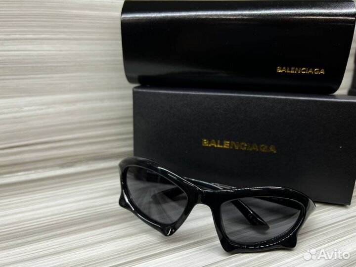 Очки Balenciaga