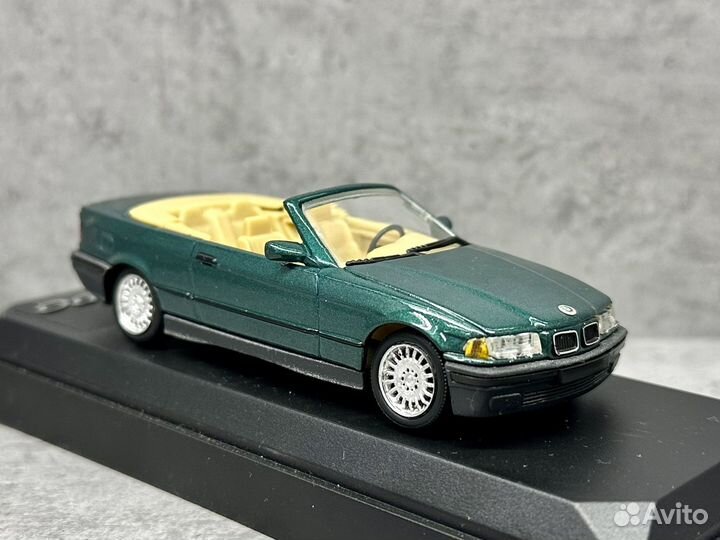 Модель автомобиля BMW E36 кабриолет 1:43 Solido