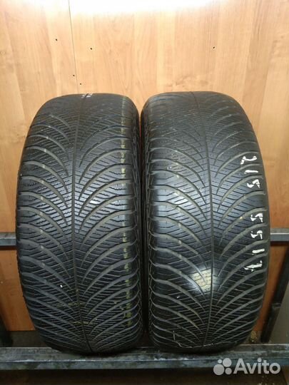 Goodyear Vector 4Seasons Gen-2 215/55 R17