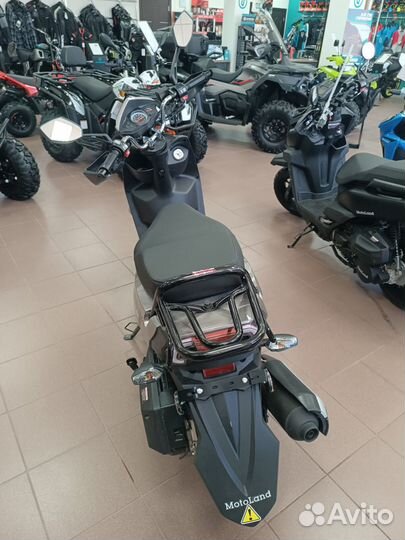 Скутер Motoland matrix 150 серый