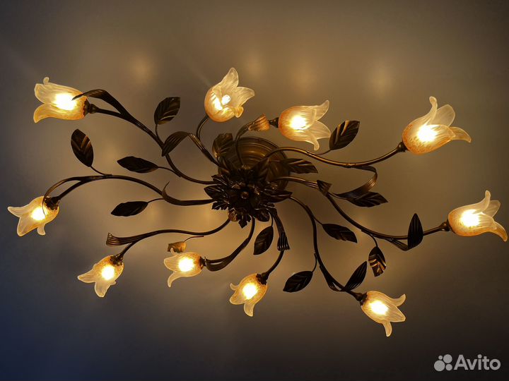 Люстра потолочная