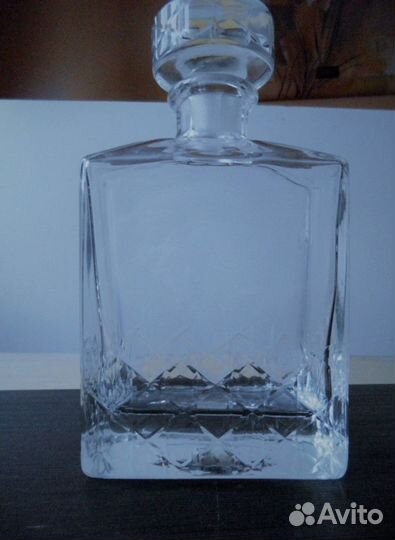 Графин Kagami Crystal из под виски imperial