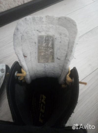 Коньки хоккейные CCM