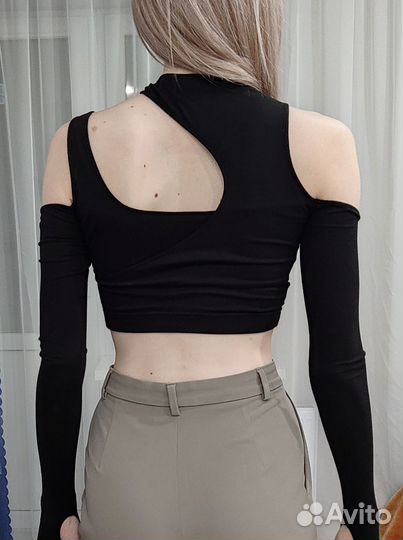 Топ женский с длинными рукавами