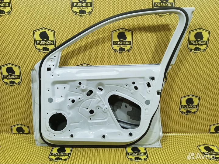 Дверь передняя правая Volkswagen Jetta JEM dgxa