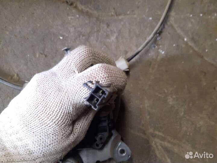 Стеклоподъемник задний правый nissan primera p11